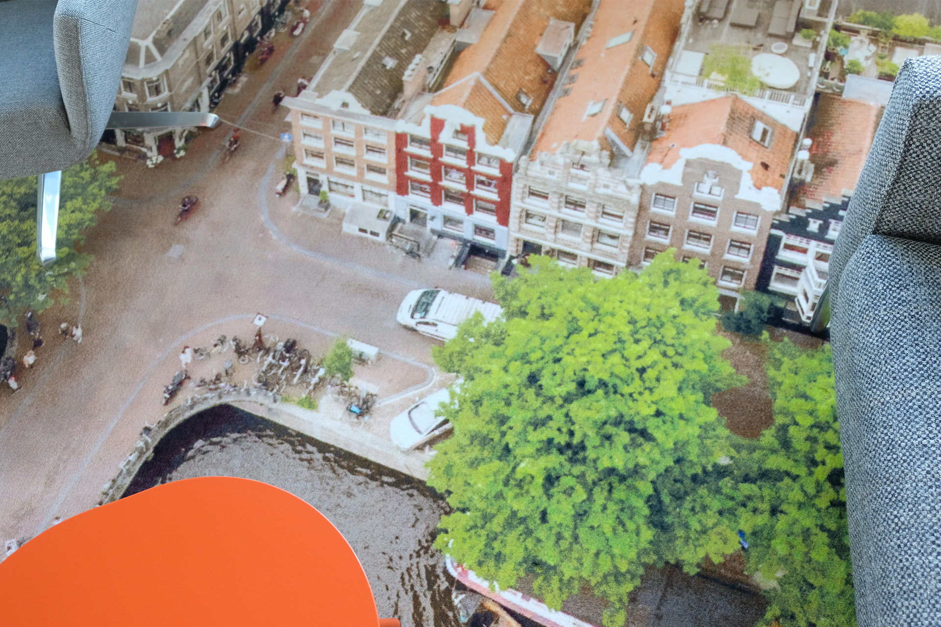 WVEO – Carpet stad